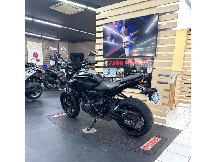 YAMAHA MT07 A2 1ERE MAIN 2022 GARANTIE