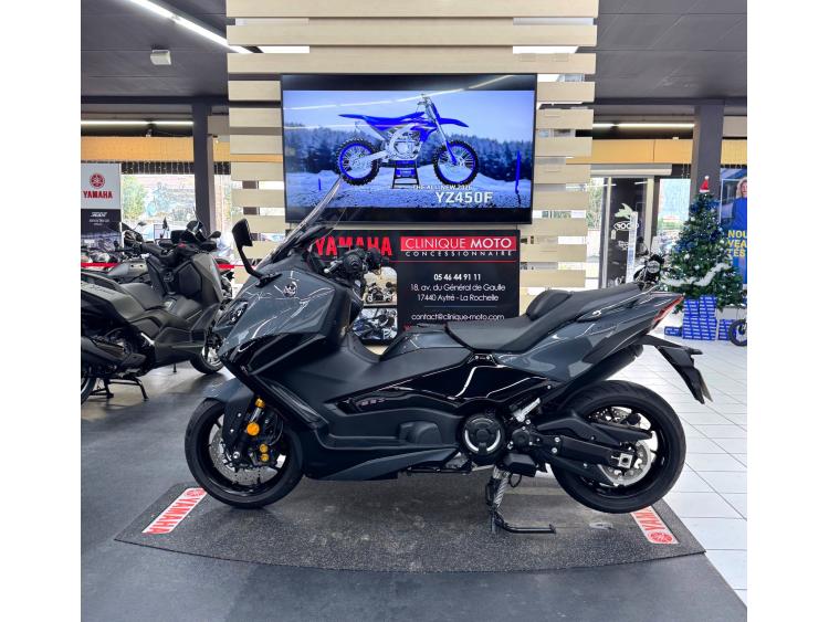 YAMAHA TMAX 560 TECHMAX 1ERE MAIN GARANTIE 12MOIS