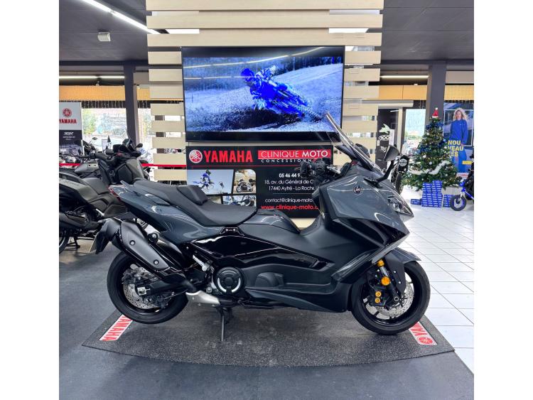 YAMAHA TMAX 560 TECHMAX 1ERE MAIN GARANTIE 12MOIS