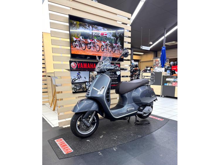 VESPA GTS 125 IE SUPER GARANTIE 12 MOIS
